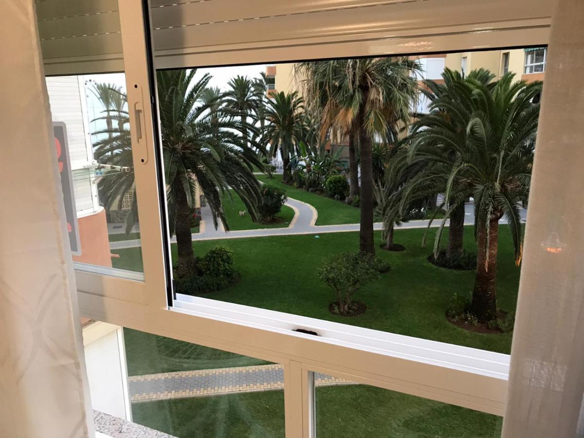 Apartamentos Centro Internacional Algarrobo-Costa Exteriör bild